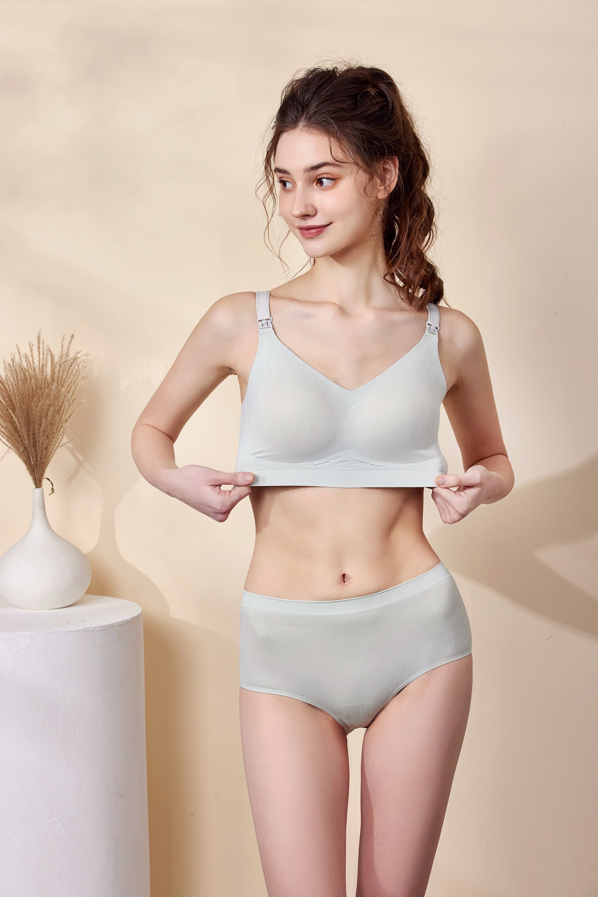 Silk Seamless Nursing Bra for Breastfeeding, Wireless Maternity Bra